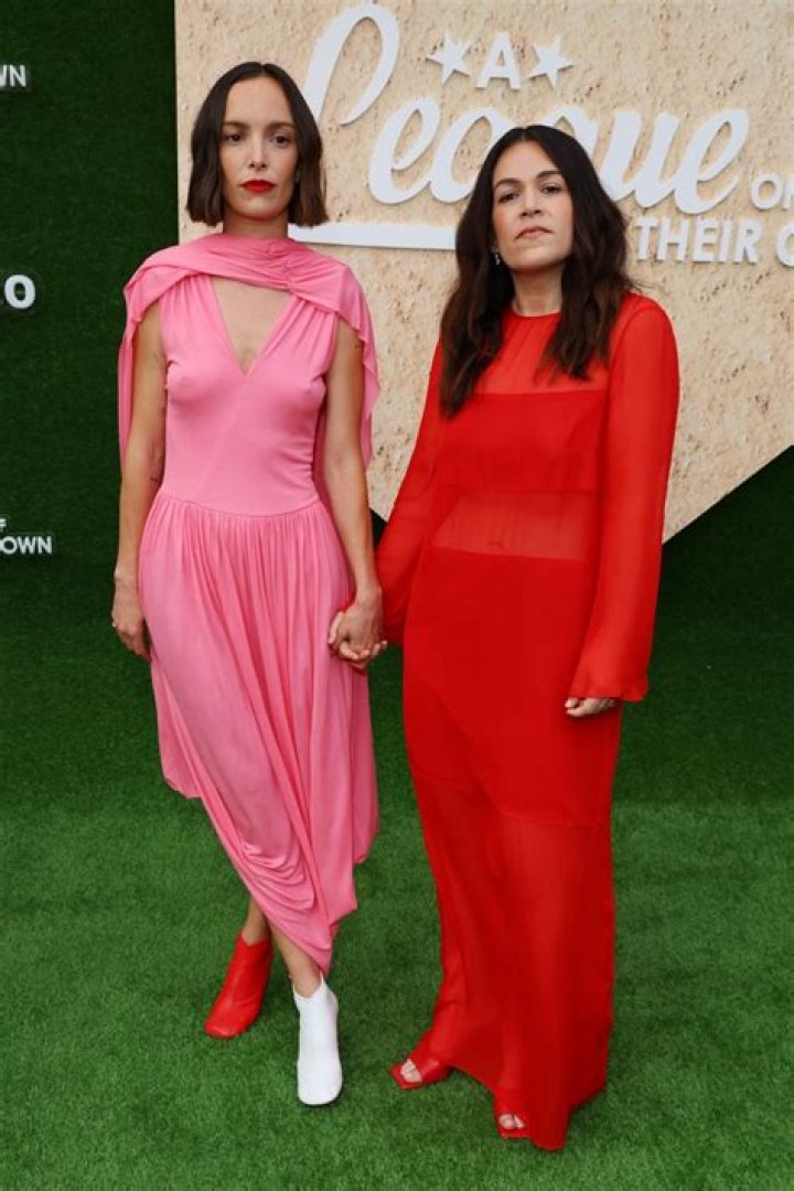 Abbi Jacobson Actress, Bio, Wiki, Age, Height, Partner, Books, and Net Worth