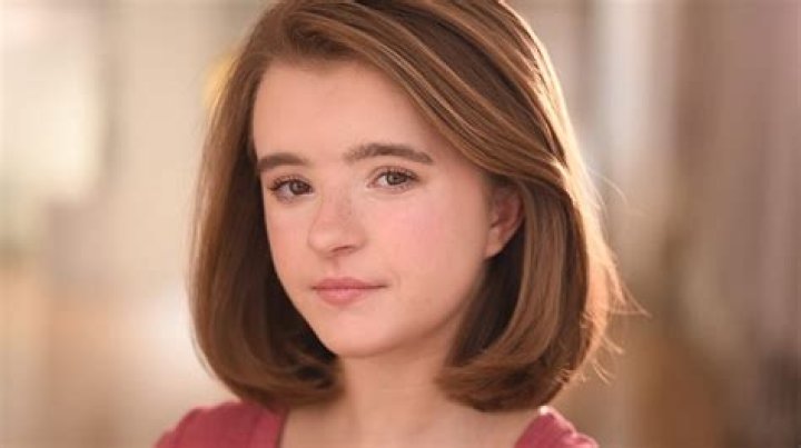 Abigail Shapiro [Doom Patrol] Age, Height, Net Worth, Bio