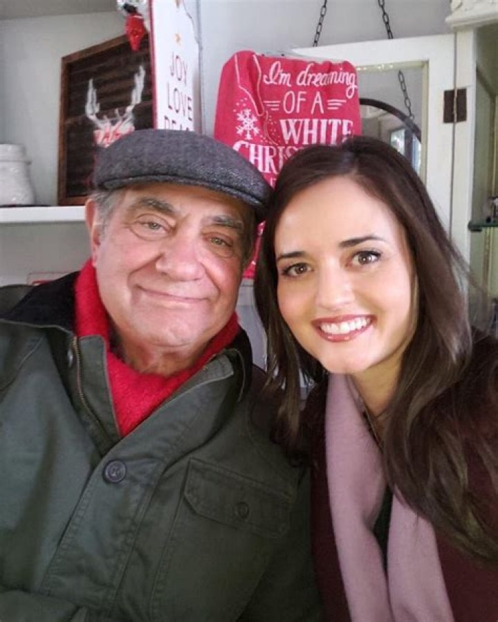 Dan Lauria – Biography, Facts & Life Story