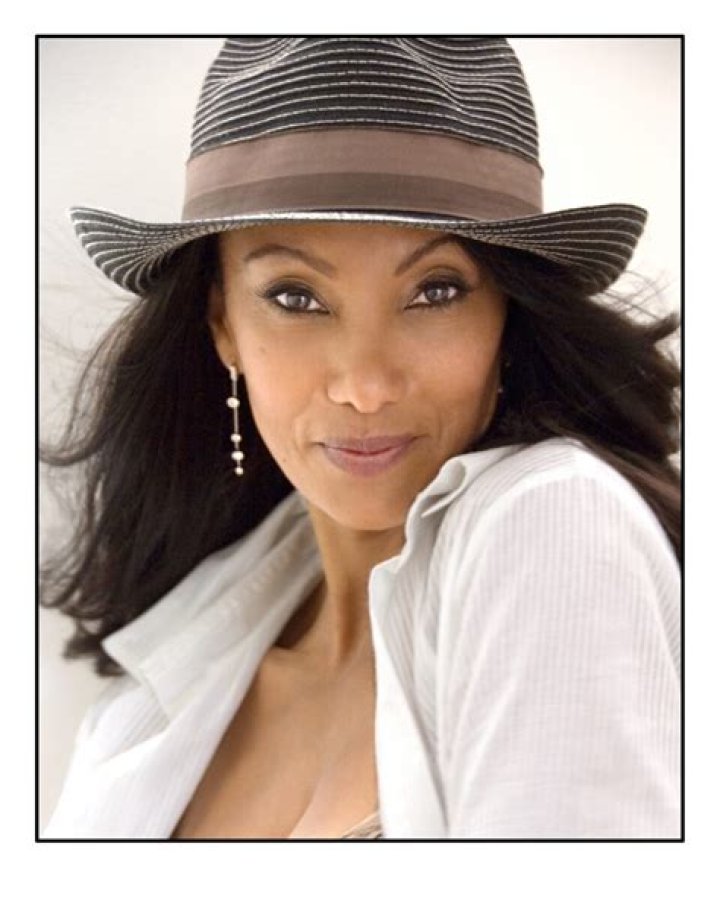 Downtown Julie Brown – Biography, Facts & Life Story