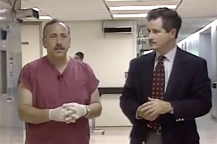 Dr. Max Gomez CBS, Bio, Wiki, Age, Wife, Illness, Salary, and Net Worth