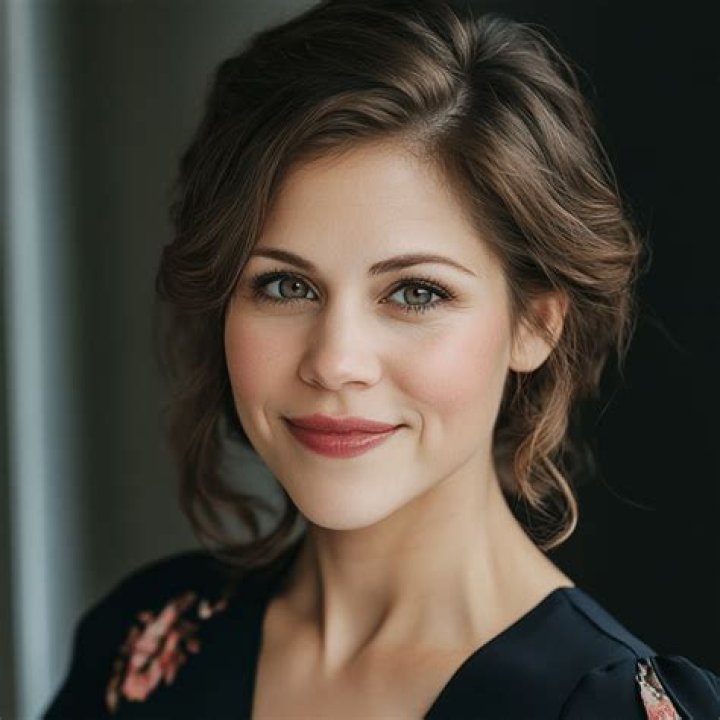 Erin Krakow