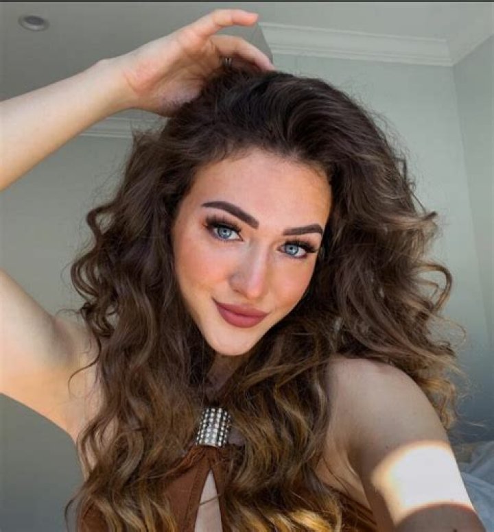 Evgeniya Lvovna (yevaleva) Bio, Wiki, Age, Height, Details, Info, Boyfriend, Tik-Tok