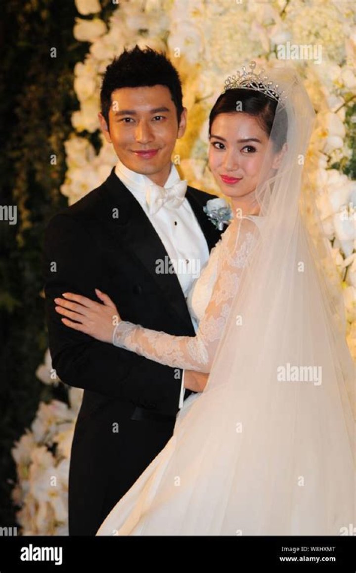 Huang Xiaoming New Wife 2023: Is He Married To Zhao Shijin?