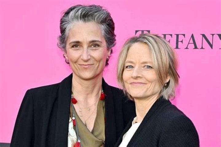 Jodie Foster actress, Bio, Wiki, Age, Height, Family, Wife, Children, Salary and Net Worth.