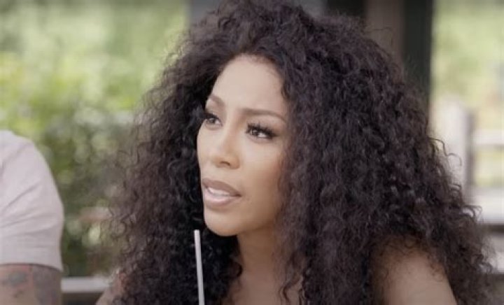 K. Michelle from USA | Popnable