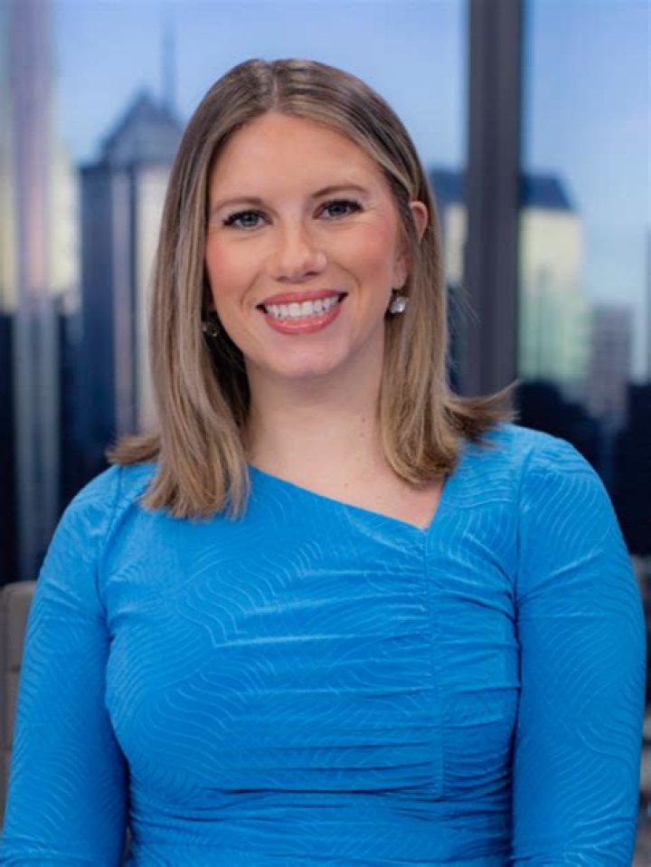 Kelsey Fabian PHL17, Bio, Wiki, Age, Height, Husband, Salary, and Net Worth
