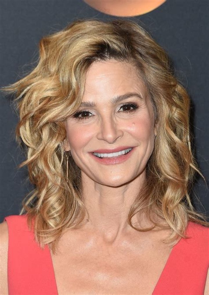 Kyra Sedgwick – Biography, Facts & Life Story