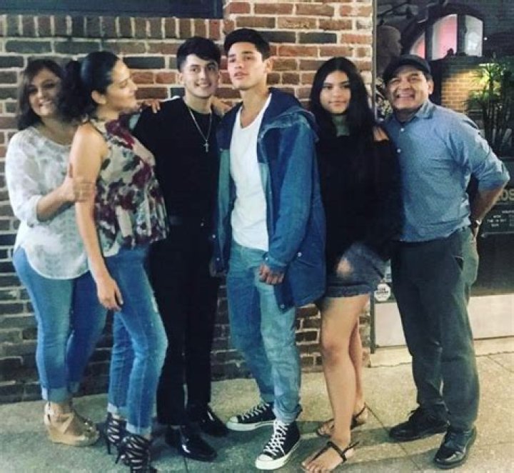 Lisa Garcia (Ryan Garcia’s Mother) Wiki, Family, Husband, Children, Age, Career, Net worth & Biography