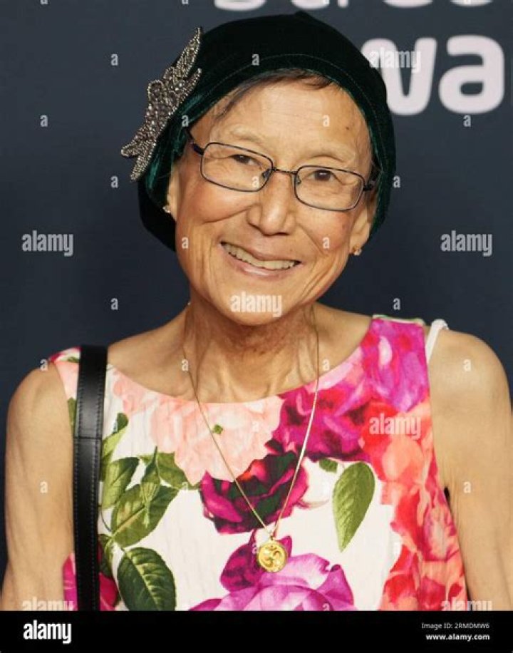 
Lynja Yamada Davis Net Worth: How Rich Was The Internet’s Beloved Grandma?
