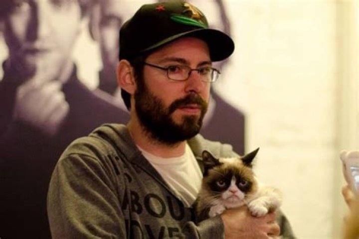 
Martin Starr Net Worth – Salary From Freaks And Greeks And Other Sources
