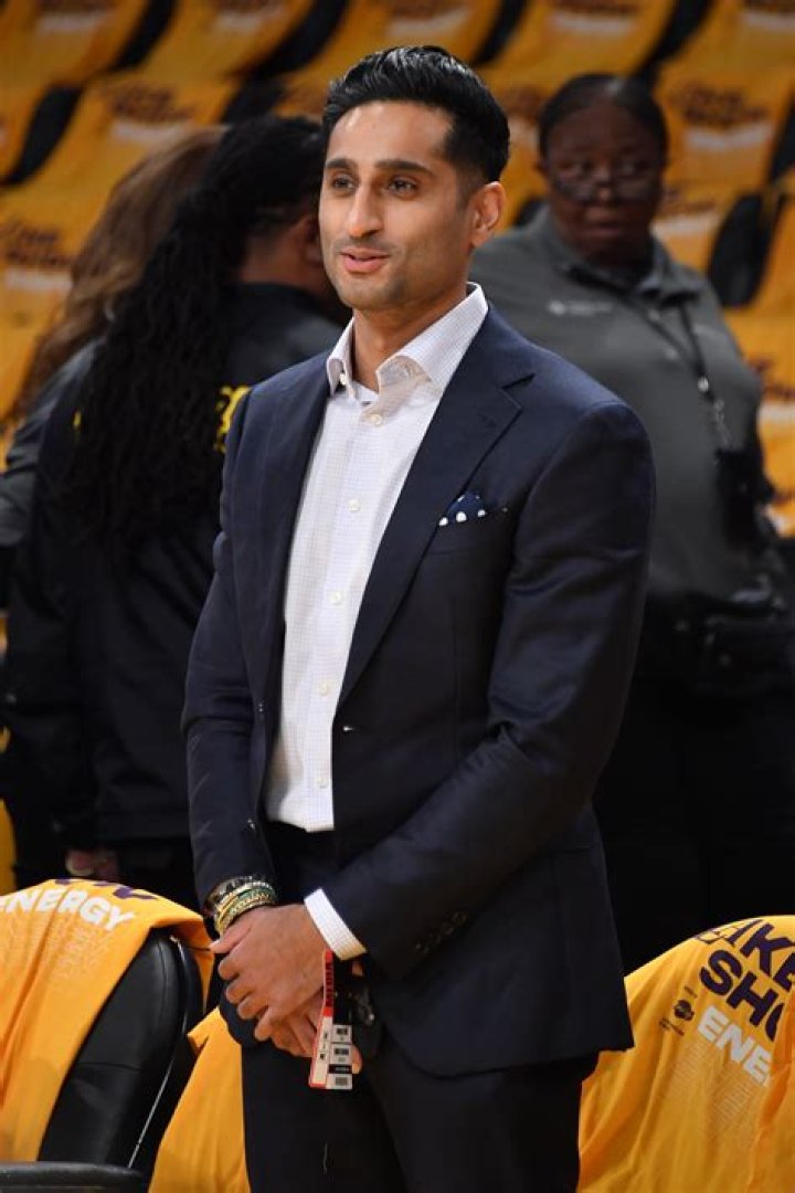 Shams Charania The Athletic, Bio, Wiki, Age, Wife, Agent, Salary, And Net Worth
