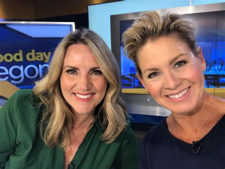 Shauna Parsons FOX 12, Bio, Wiki, Age, Husband, Health, Salary, and Net Worth