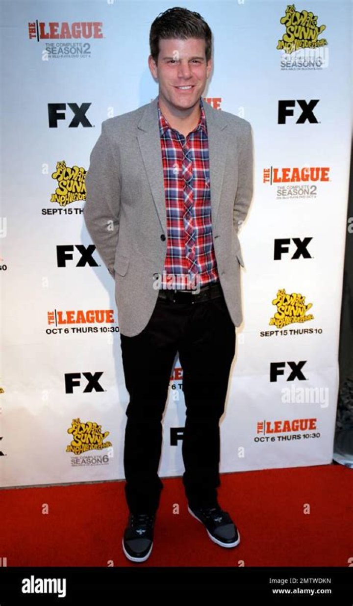 Stephen Rannazzisi Height