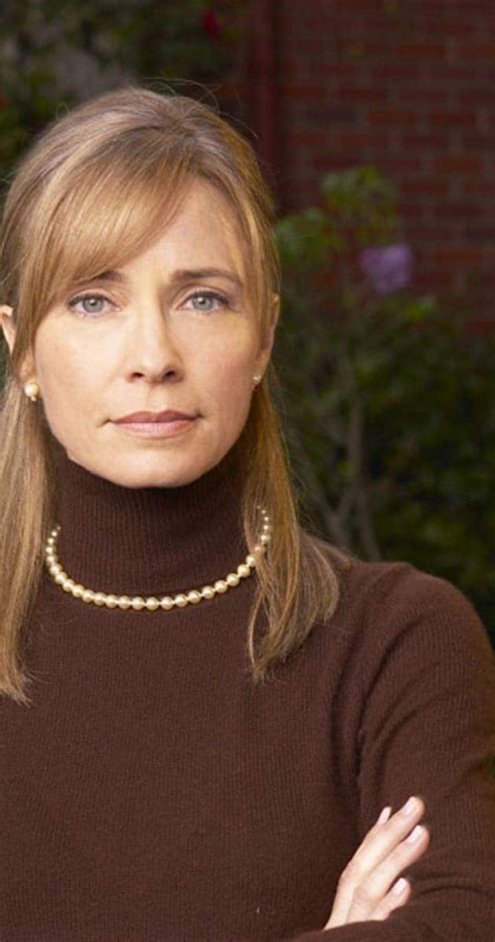 Susanna Thompson – Biography, Facts & Life Story