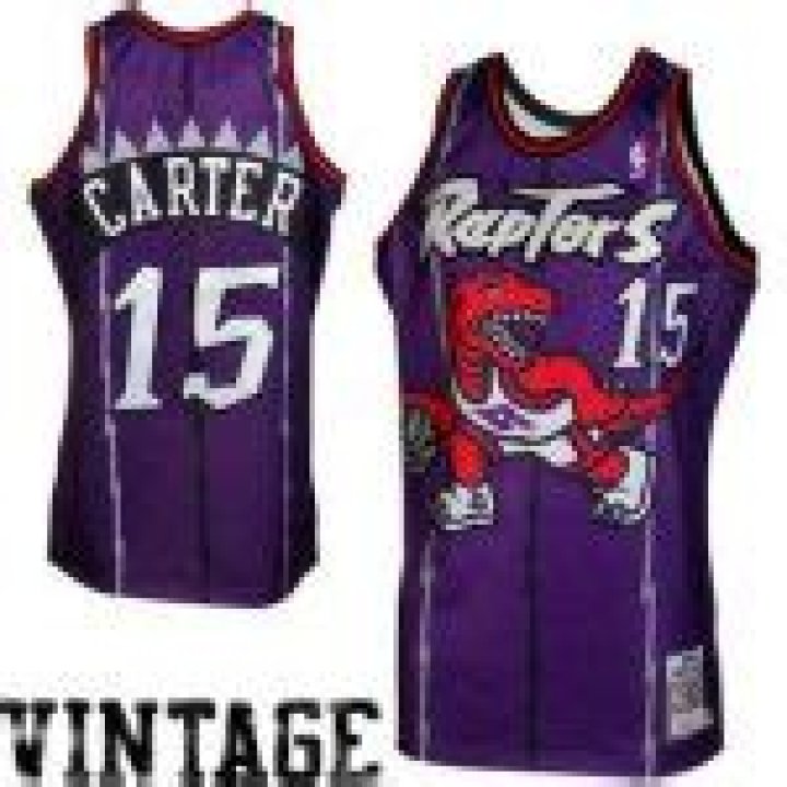 Vince Carter Net Worth – Earnings From NBA Contract and T-Shirt and Jersey Sales