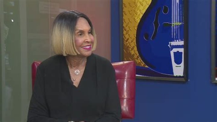 Was She Married To Art Lassiter?
