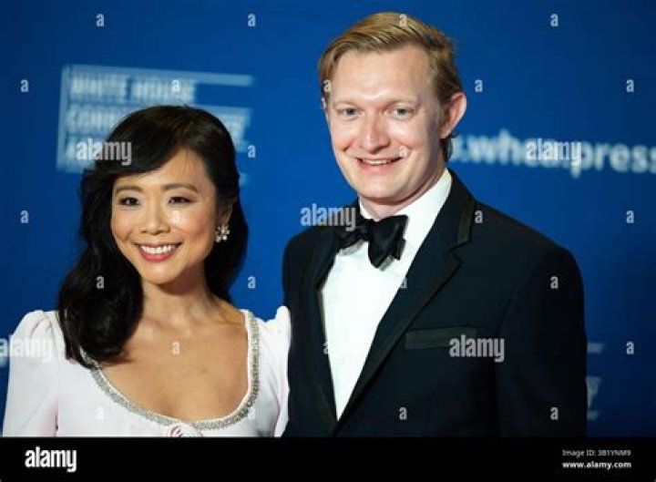 Weijia Jiang CBS, Bio, Wiki, Age, Height, Husband, Trump, Salary, and Net Worth