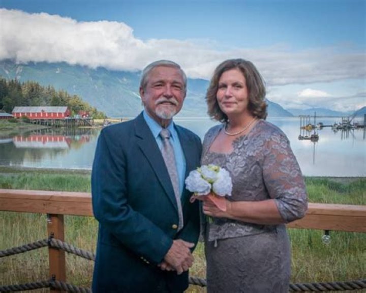 Who Is Fred Hurt Wife Jennifer Sheets? Relationship With Ex Wife Lorrayne Frances Leier